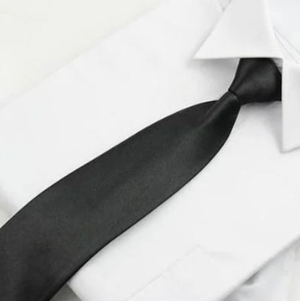 Corbata negra para hombre o mujer