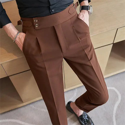 Pantalones ajustados de moda para hombre