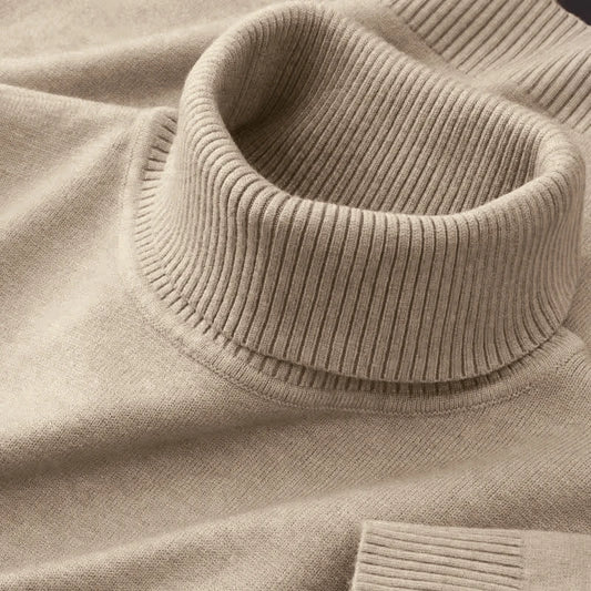Suéter de cuello alto estilo coreano para hombre