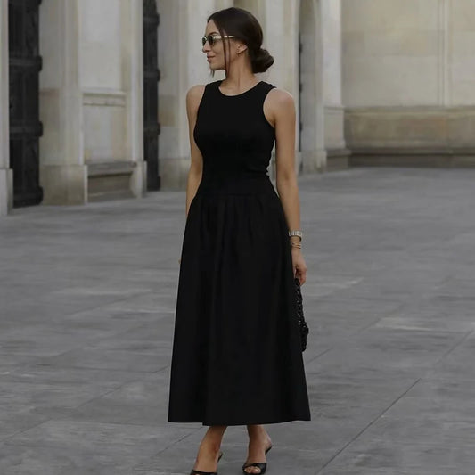 Vestido elegante estilo mediterráneo para mujer.